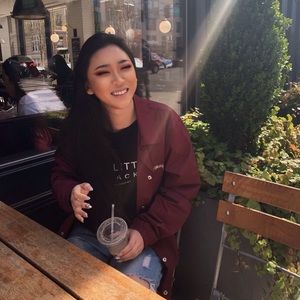 Meet your Posher, Clara